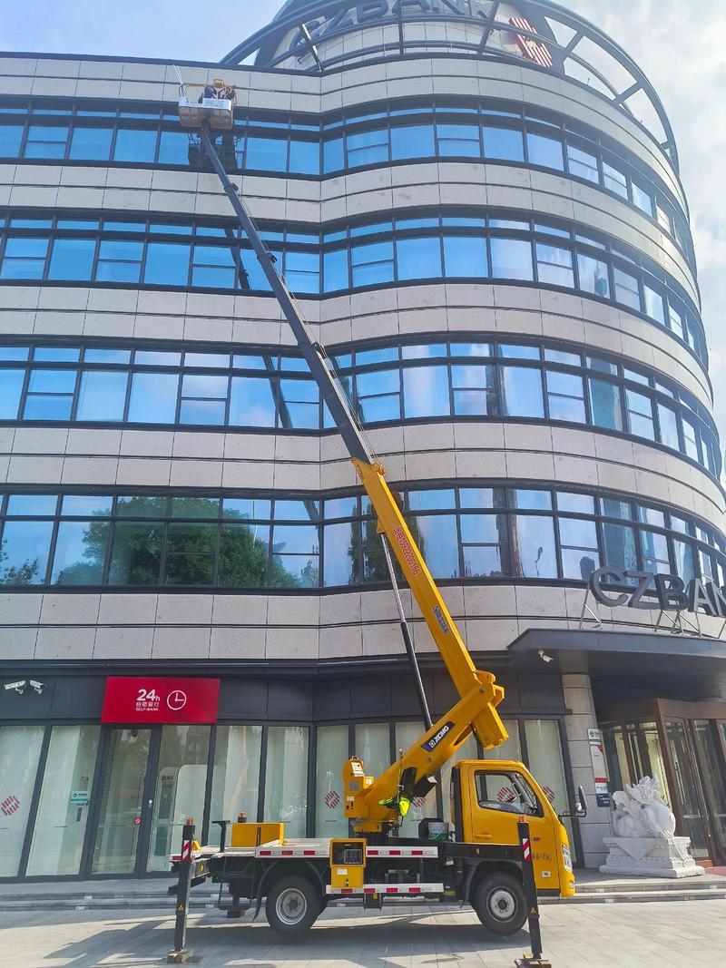 天津車載式高空作業車租賃 無需押金運費，靈活應對10-50米高空作業